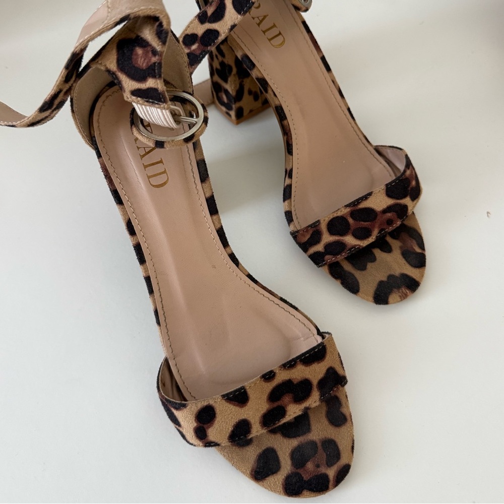 Stylish Leopard Print Block Heels